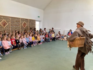  Kisötlet Gyermekszínpad galéria kép 1 